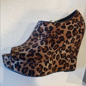 Dollhouse cheetah bootie heels